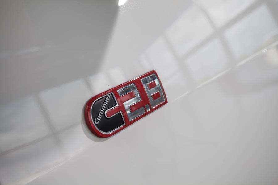 Логотип Foton Tunland Double Cab 2016 года  (CIS) (фото 5 из 115)